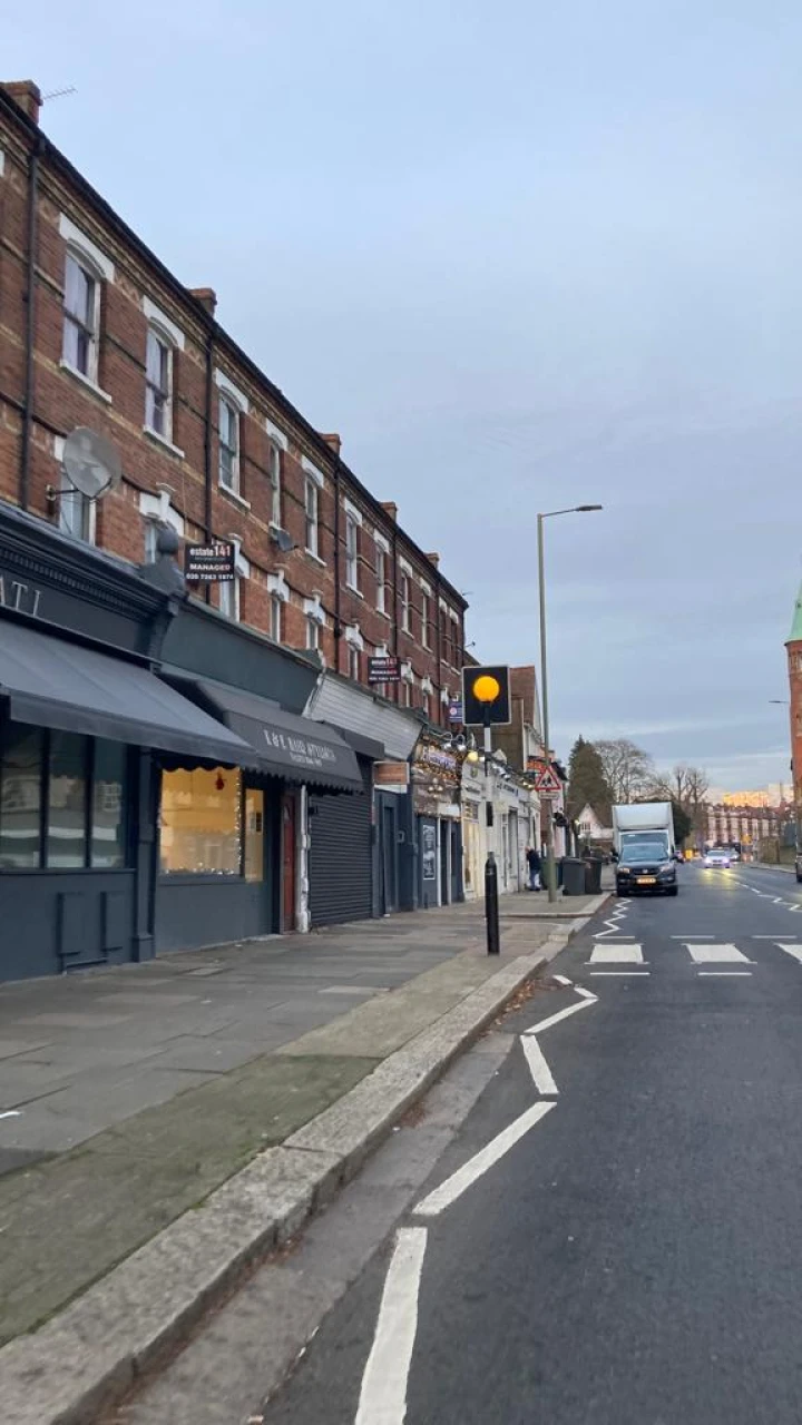 Hendon Lane, Finchley